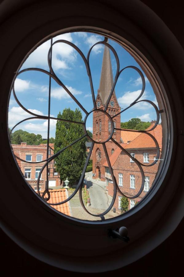 Gaestehaus Von Herzen ラウェンブルク エクステリア 写真