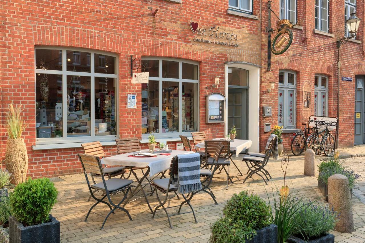 Gaestehaus Von Herzen ラウェンブルク エクステリア 写真